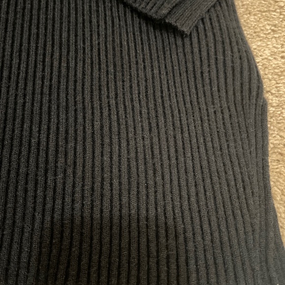 Lot Two Abercrombie Ribbed Pullover Sweaters Size Medium Black Cream Off White - Picture 6 of 11